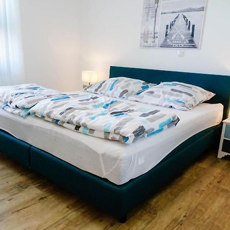 Ferienwohnung 2 "Gut Tossens" エクステリア 写真